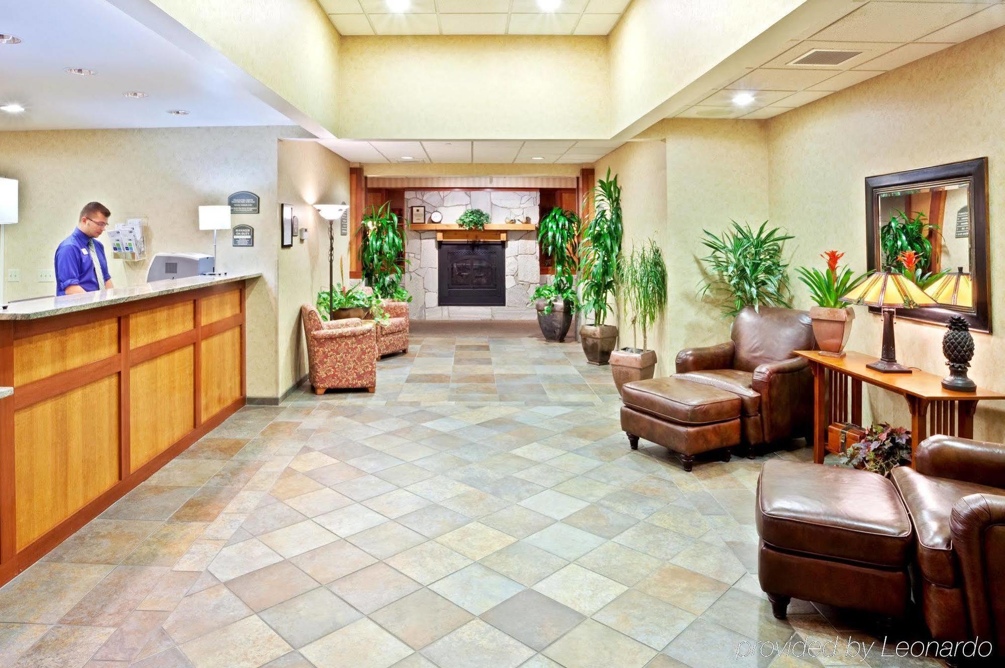 Holiday Inn Express & Suites Cheney By Ihg Buitenkant foto