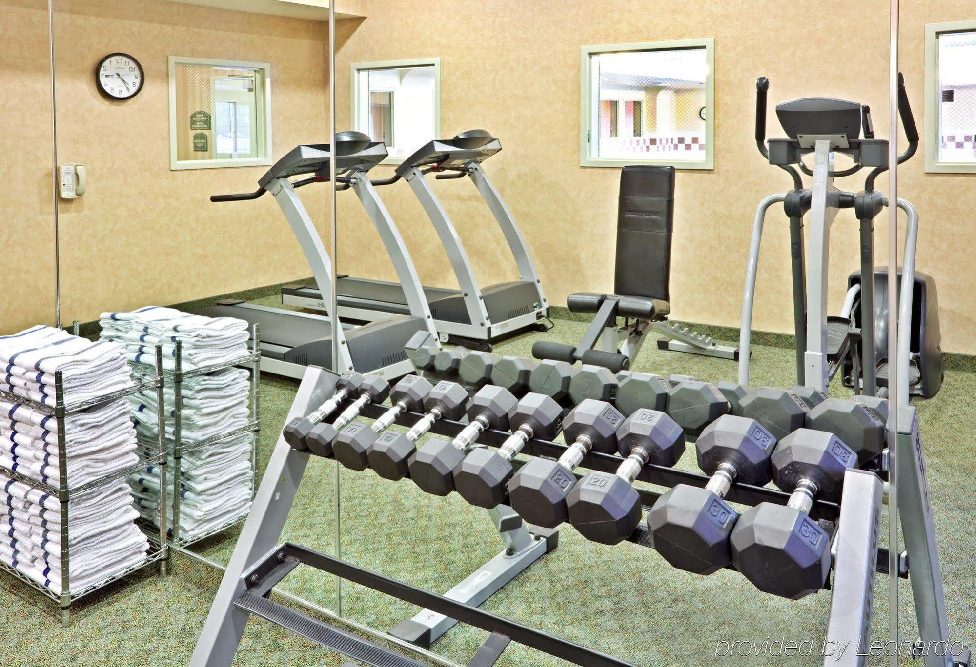 Holiday Inn Express & Suites Cheney By Ihg Buitenkant foto