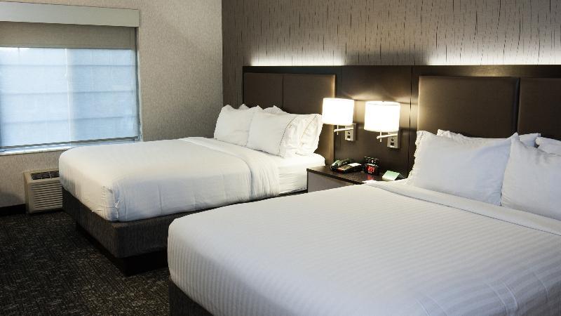 Holiday Inn Express & Suites Cheney By Ihg Buitenkant foto